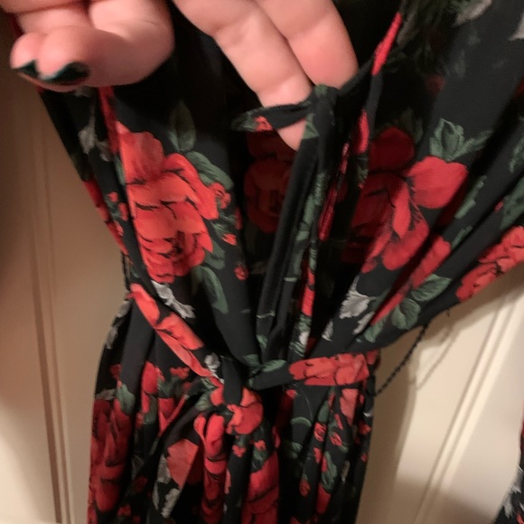 Torrid Rose Robe - Picture 4 of 6